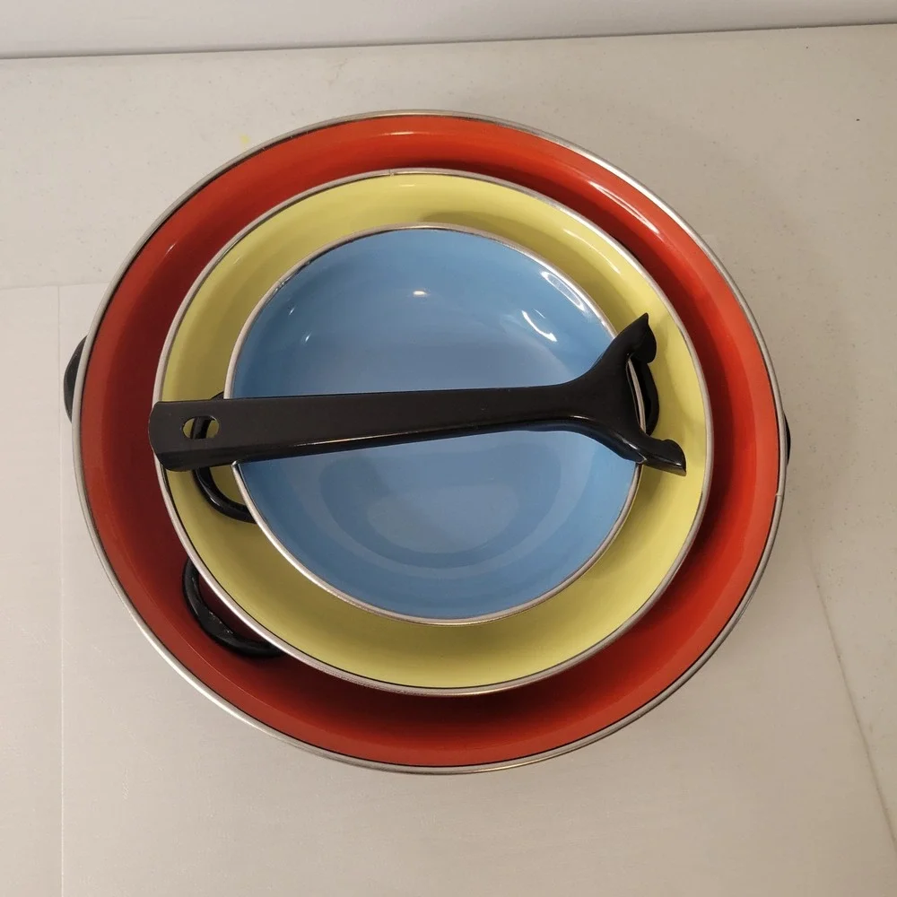 Vintage Enamelware Skillet Set 3pc Multi Color Yugoslavia Nesting Pans Handle